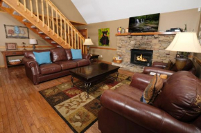Cozy 3BR HOT TUB Free Attraction Tickets!